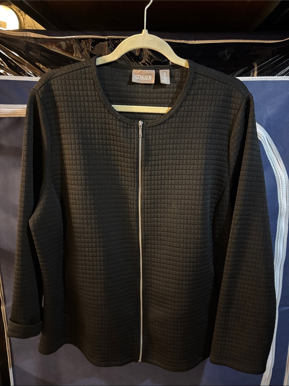 Chico's Black Quilted Lightweight Zip Jacket